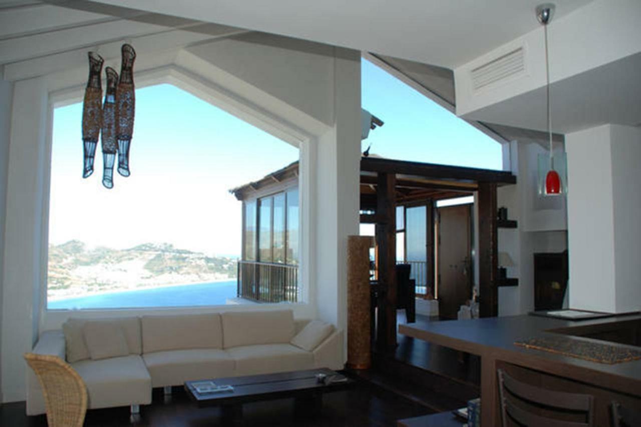 Casa del Mediterráneo La Herradura  Esterno foto